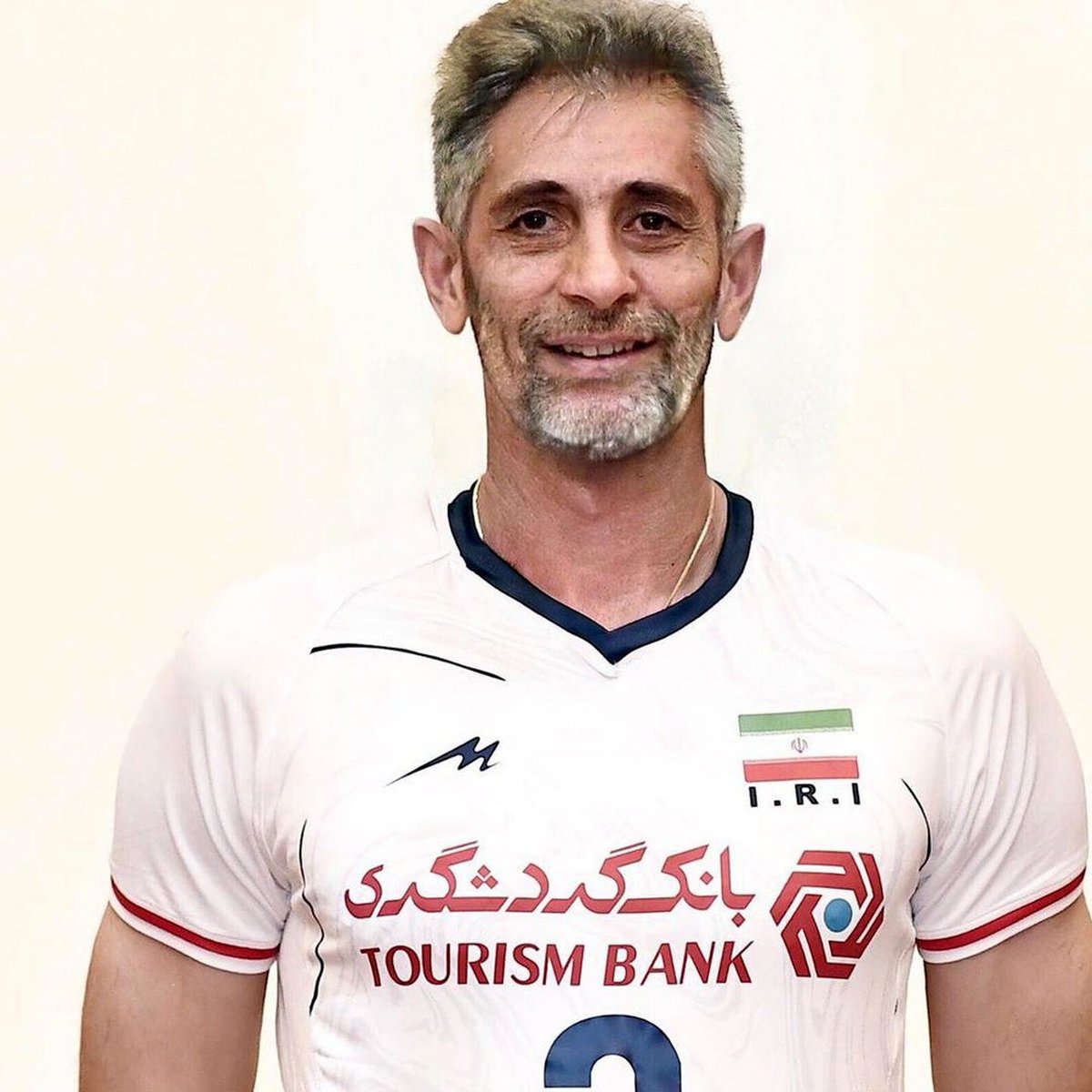 پیری با FaceApp به ملیپوشان والیبال رسید