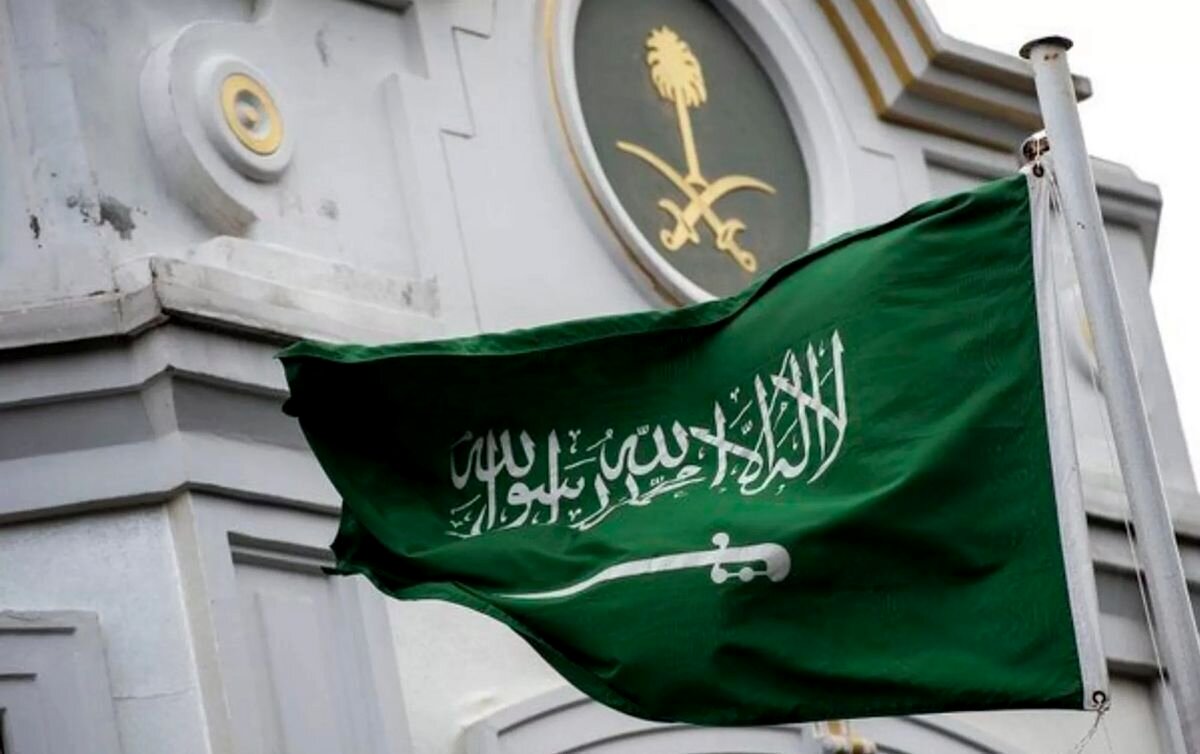 بیانیه تند عربستان به بمباران یمن توسط آمریکا و انگلیس