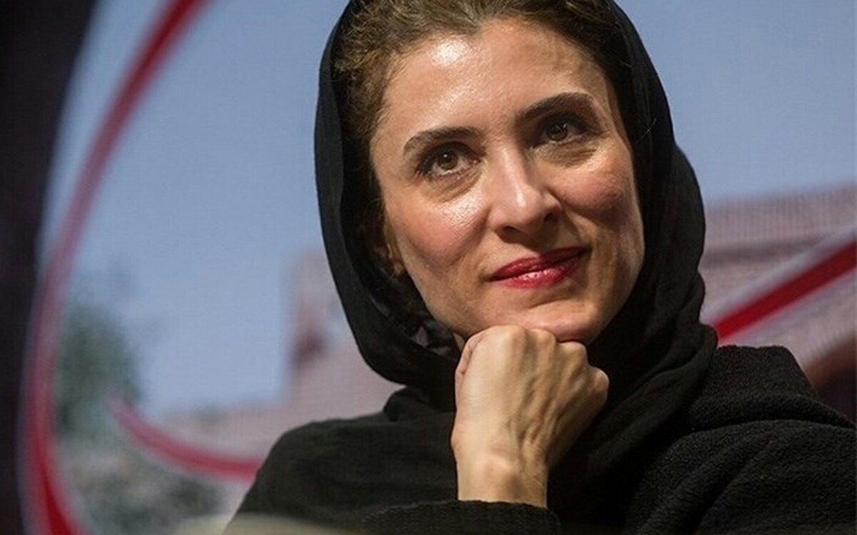 تیپ خز ویشگا آسایش در کنار آقای بازیگر + عکس