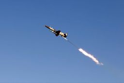 رونمایی از شکارچی جدید ارتش ایران در آسمان؛ «کرار» به موشک هوا به هوا مجهز شد