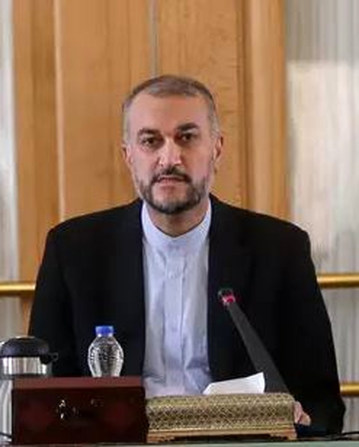 رایزنی های دیپلماتیک وزرای خارجه ایران و مجارستان