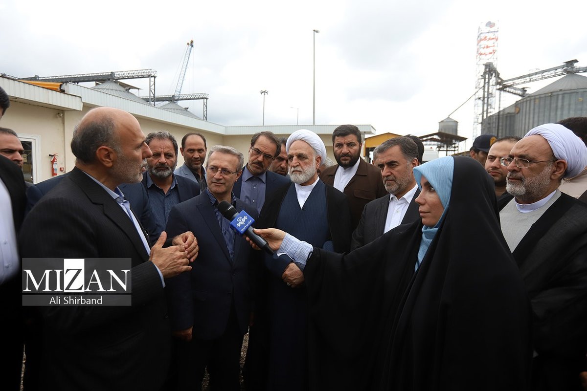 جزئیاتی از بازدید میدانی رئیس دستگاه قضا؛ از خودروهای لوکس میلیاردی بلاتکلیف تا ذرتهای فاسدشده
