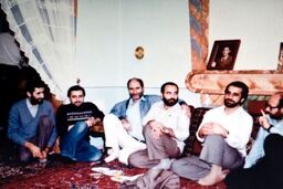 مباحثه جدید در مورد ماجرای کشمیری و نبوی/ بهزاد :یادم نمی آید مسعود را کی و کجا دیدم/ کتاب شنود اشباح : بهزاد بر عکس همه می دوید