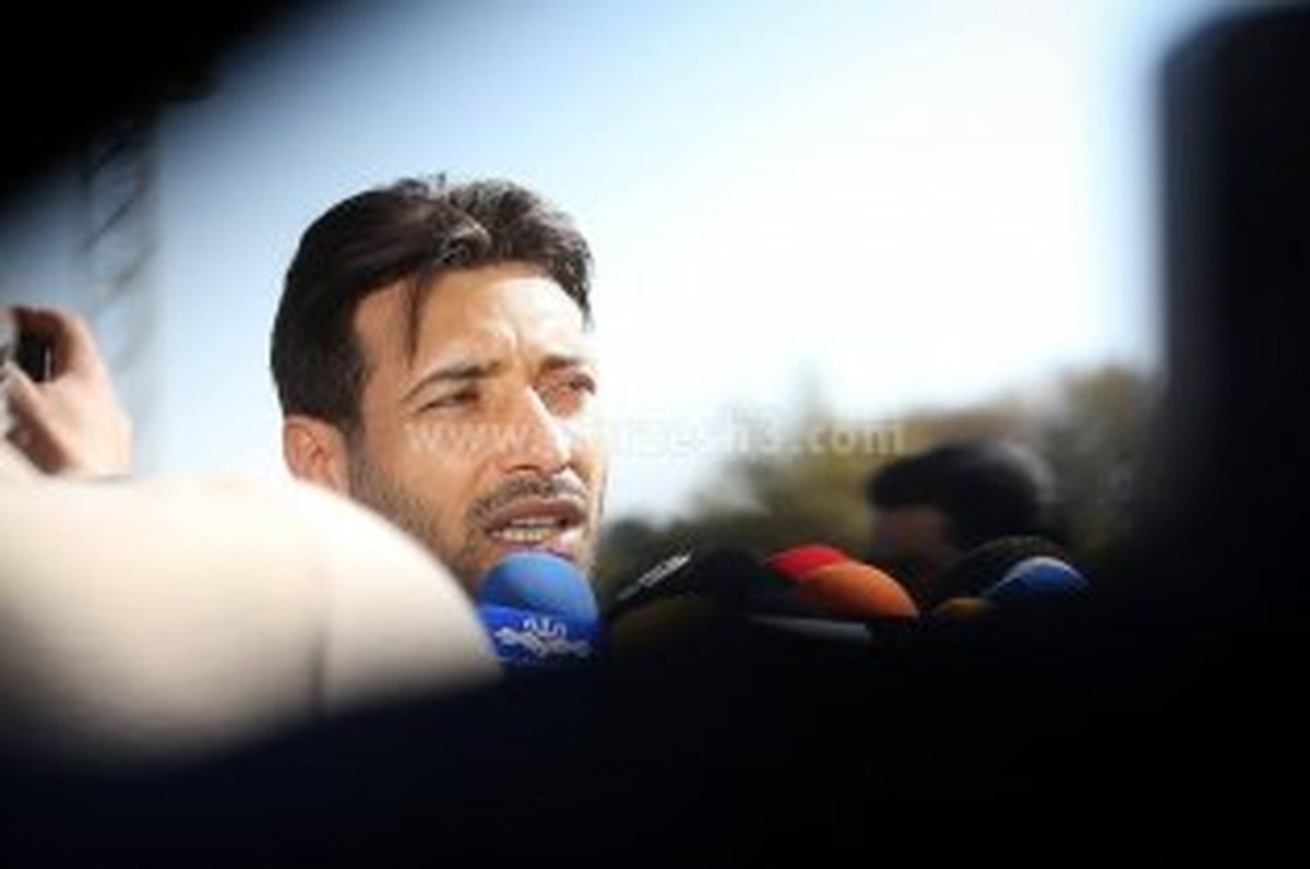 شجاع: نیاز نیست من بگویم کیروش چه کسی است