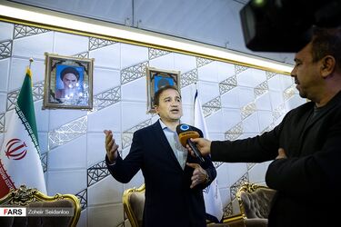 آزادی گروگان ایران
