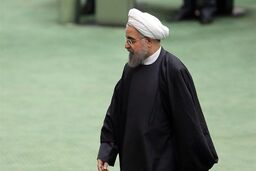  حسن روحانی : سوال از رئیس‌جمهور آغاز شکاف بین دولت و مجلس نیست/ مبارزه با قاچاق در اختیار سپاه است/ کاخ سفید در پایان این جلسه خوشحال نمیشود / کارشناسان را به شهادت می طلبم / اگر یکپارچه باشیم از فیضیه آب به آسیاب دشمن نمی ریزند