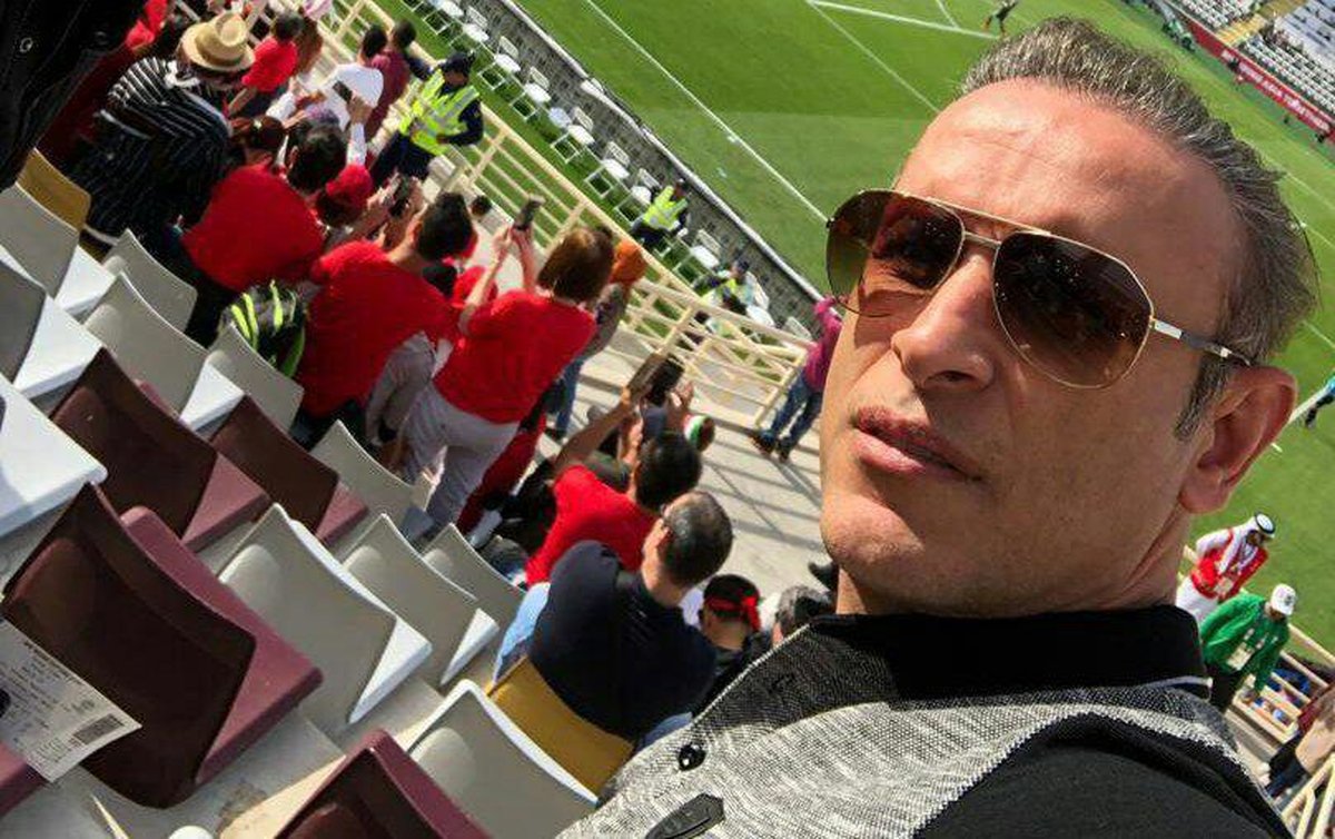 سلفی یحیی گلمحمدی در ورزشگاه محل برگزاری ایران و ویتنام (عکس)