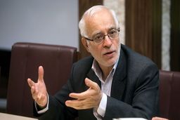 بهشتی‌پور: ایران به‌ هیچ‌ وجه زیر بار دیکته روس‌ها نمی‌رود