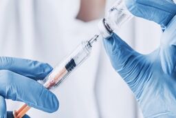 واکسن آنفلوآنزا چند است؟قیمت برای پر خطر ها