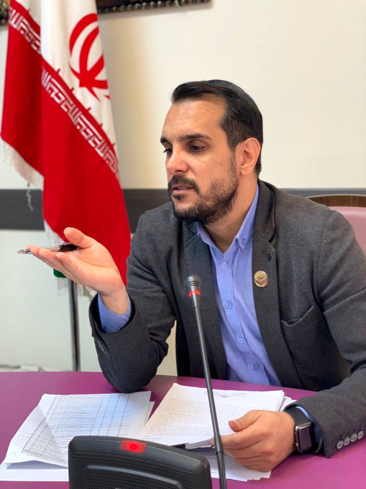 سخنگو و معاون انجمن واردکنندگان برنج ایران:چرا برنامه دولت برای تخصیص ارز برنج رسما اعلام نمیشود؟