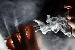 سالانه 8 برابر جمعیت جهان در ایران سیگار دود می‌شود