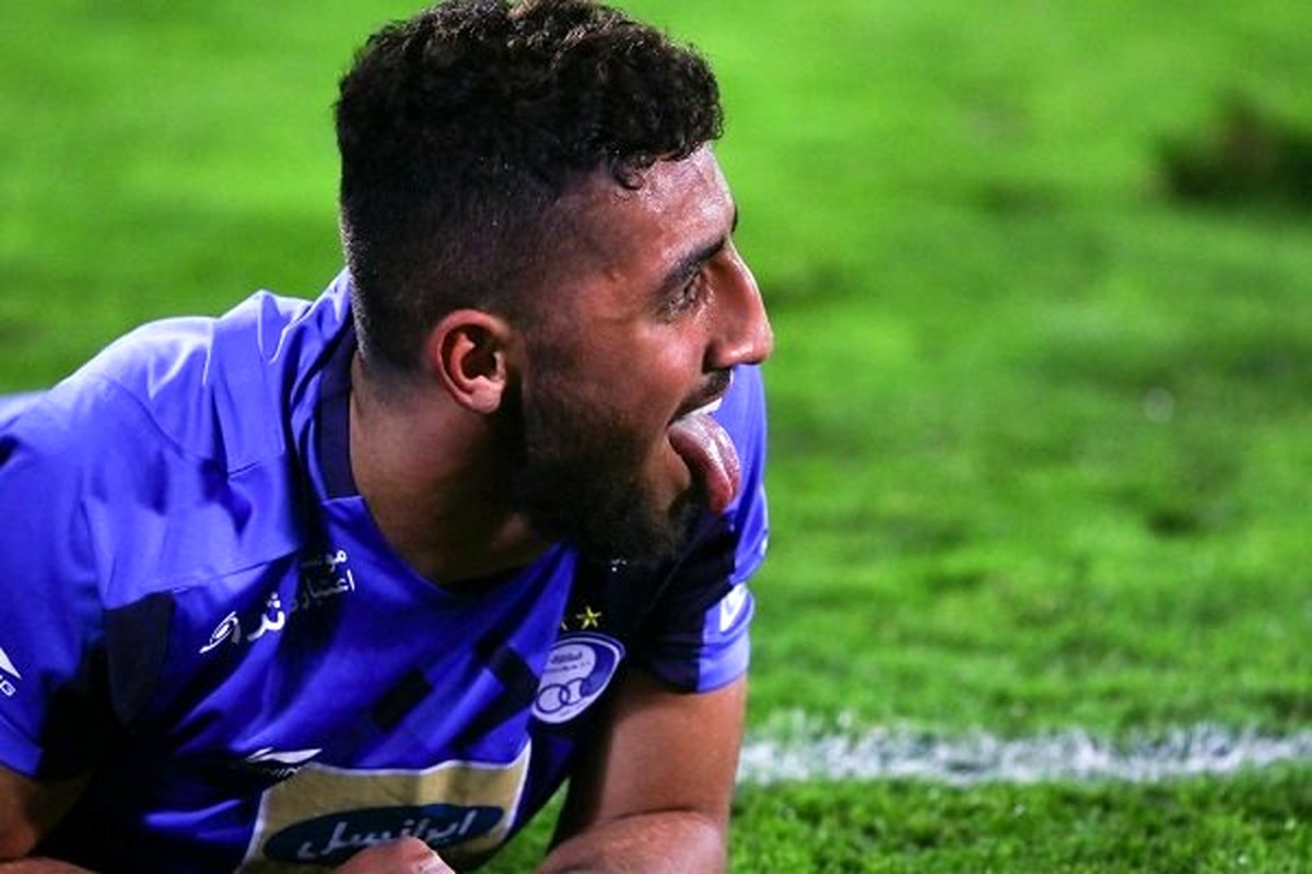 صیادمنش 18 ساله به جای مهاجمان میلیاردی در ترکیب شفر