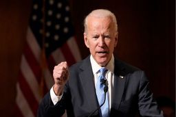 بایدن خطاب به جمهوری‌خواهان: به خاطر خدا ماسک بزنید!