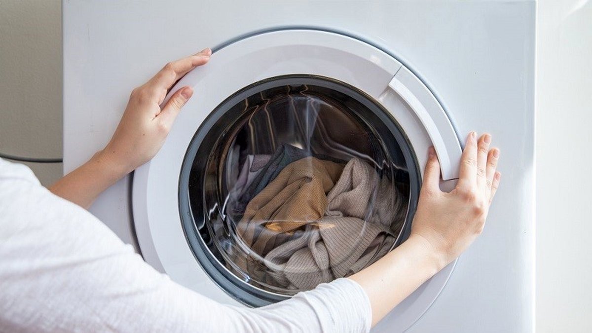 چرا دیگ لباسشویی درست نمیچرخد؟