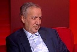 مهاجرانی: «براندازان محترم»، سری به نجف و کربلا بزنید