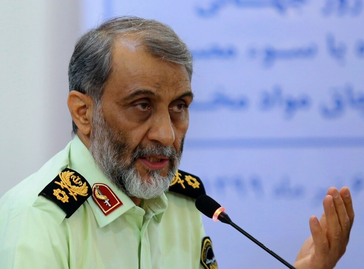 جانشین فراجا در جمع بازاریان تهران: با کسانی که بخواهند هنجار‌ها را زیر پا بگذارند برخورد قاطع می‌کنیم