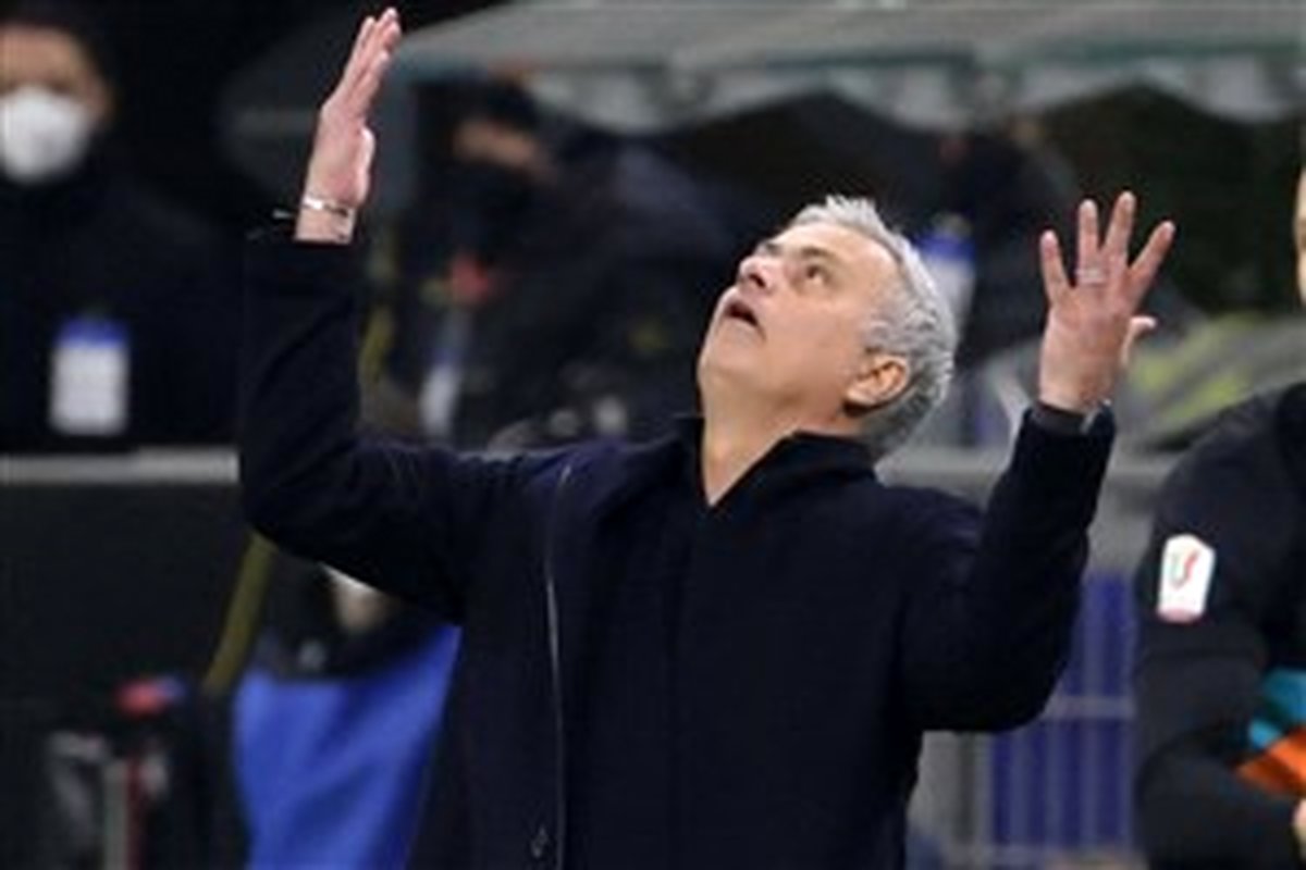 مورینیو: ارتباطم با اینتر ابدی است اما میخواستم ببرم