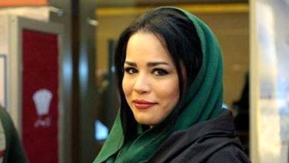 کتک کاری ملیکا شریفی نیا در خیابان | ملیکا شریفی نیا ممنوع الکار شد؟
