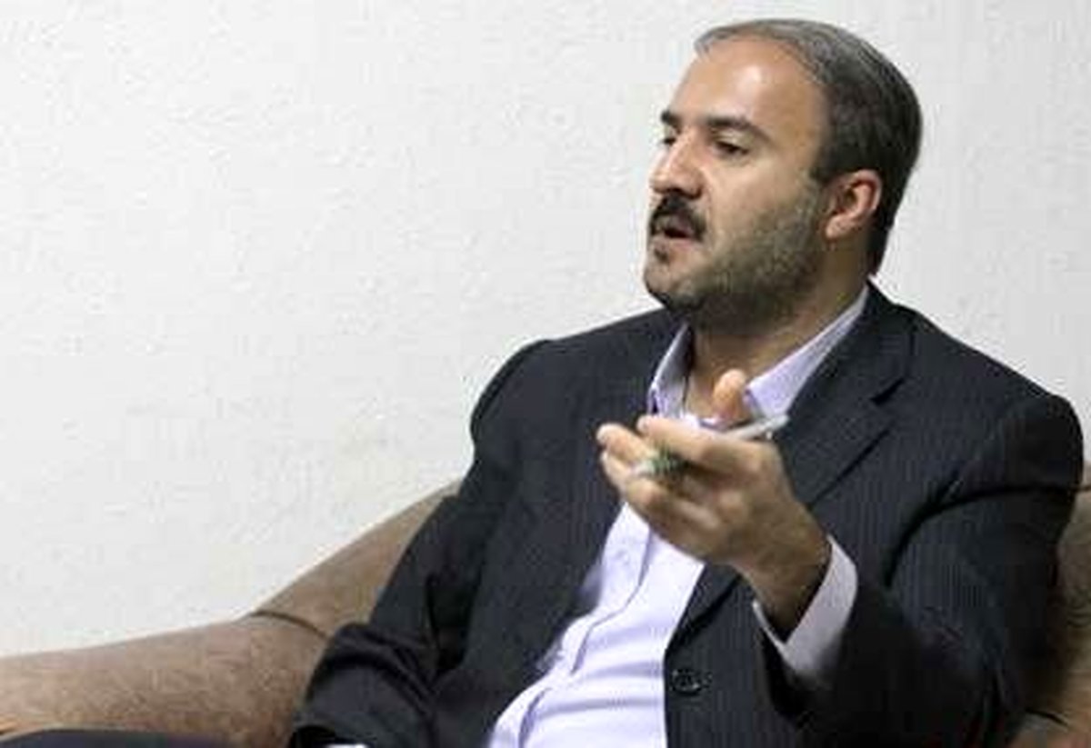 داریوش قنبری: اصلاحطلبان از رویکرد رئیسی حمایت میکنند/ آنها نمیخواهند بیرون گود بنشینند و نظارهگر باشند