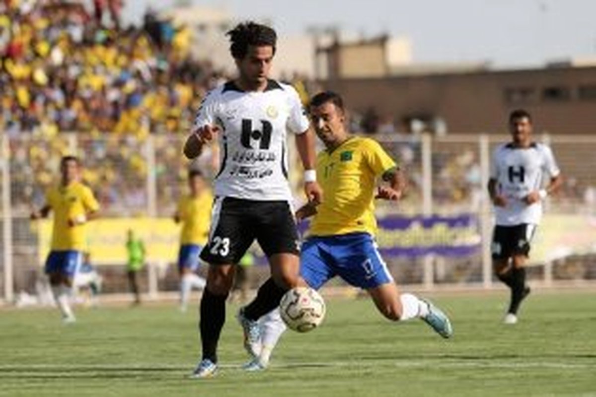 مناظره جنجالی بازیکن و مربی بر سر تبانی