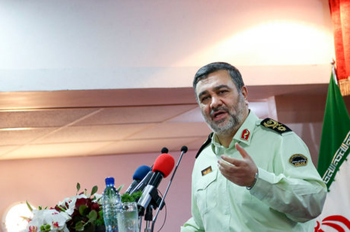 اشتری: هجمهها علیه ناجا سناریوهایی حساب شده از داخل و خارج است