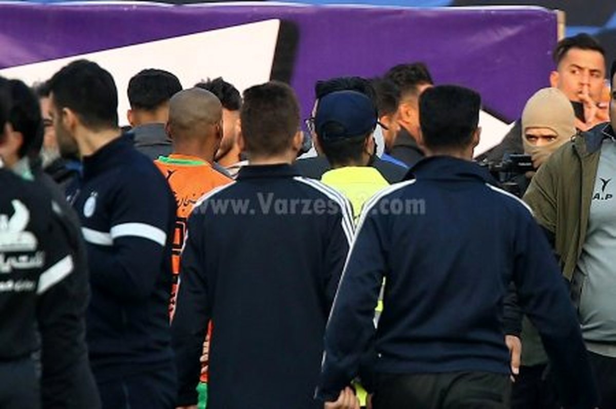 ژست خبرساز لک در جنجال ناگهانی استقلال - مس!