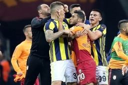 گزارش: امشب نبرد شماره ۳۹۵ گالا و فنر