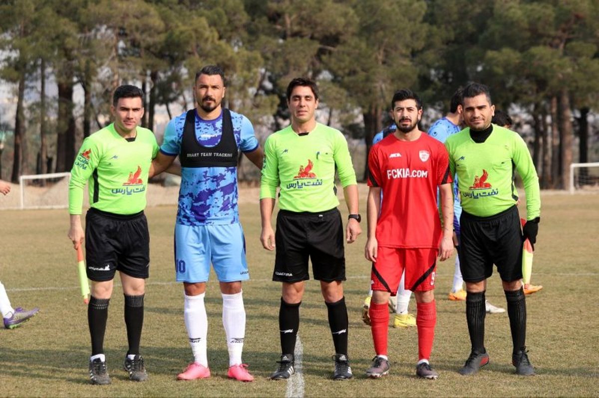 نارضایتی در تمرین  گل گهر به سبک  قلعه نویی (عکس)