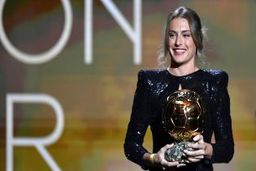 پوتیاس تاریخ‌ساز شد: دومین تاجگذاری پیاپی الکسیا