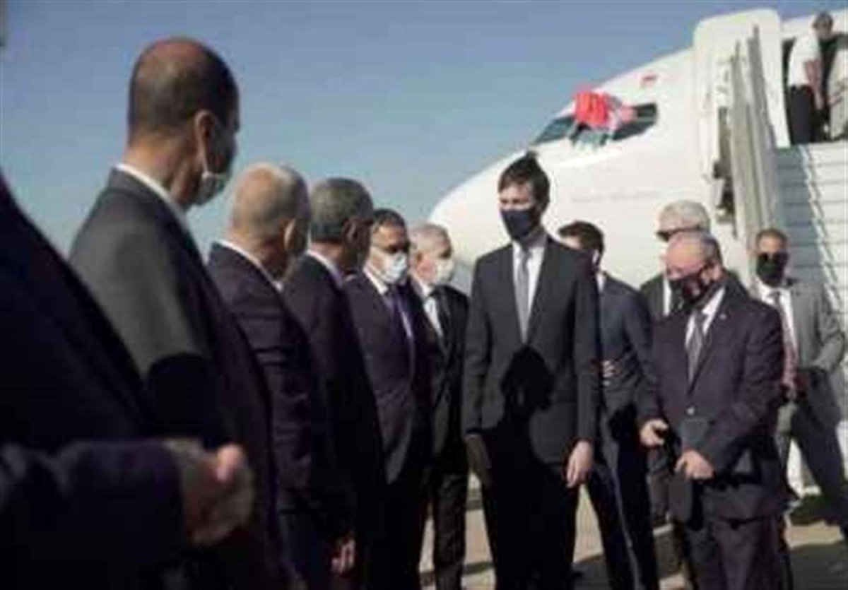 داماد ترامپ سیاست را کنار میگذارد