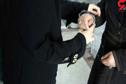 راز کوله پشتی زن جوان در خیابان ستارخان فاش شد / این زن شکارچی آرایشگاه های زنانه بود