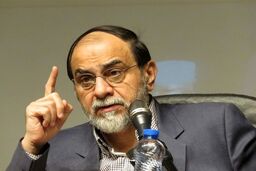 رحیم‌پور ازغدی: امروز رسانه‌ها در حال تخریب انقلاب هستند