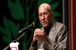 نوباوه: انقلاب اسلامی و سیدالشهدا، دنیا را احیا کرده‌اند