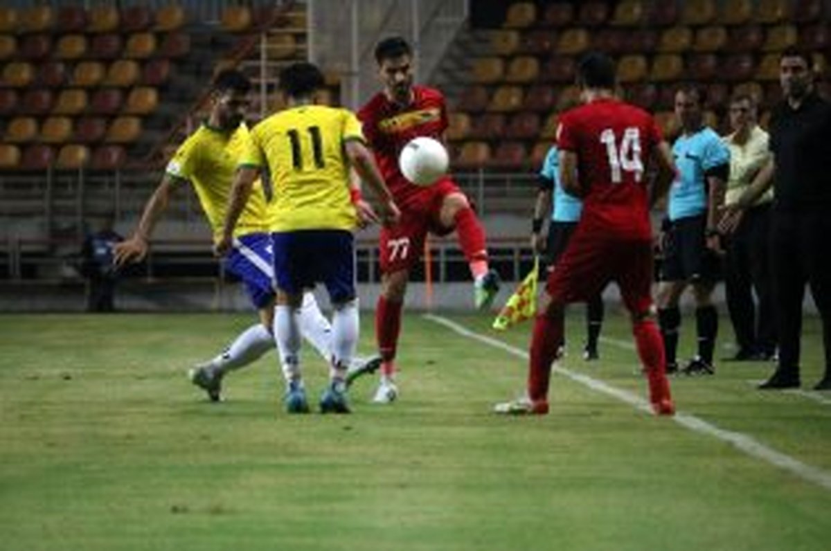 اولین تجربه پرسپولیسی های سابق با پیراهن فولاد (عکس)