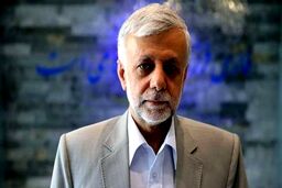 لیدر اصلاح طلبان اعلام بازنشستگی کند