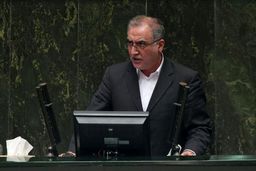 علیرضابیگی: رستم قاسمی پیش از طرح استیضاحش استعفا خواهد داد