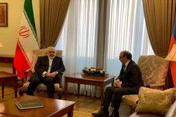 ظریف با همتای ارمنی‌اش در ایروان گفتگو کرد