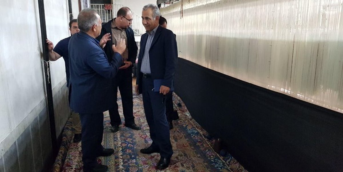 بزرگترین فرش دستباف تاریخ ایران بافته و رونمایی شد