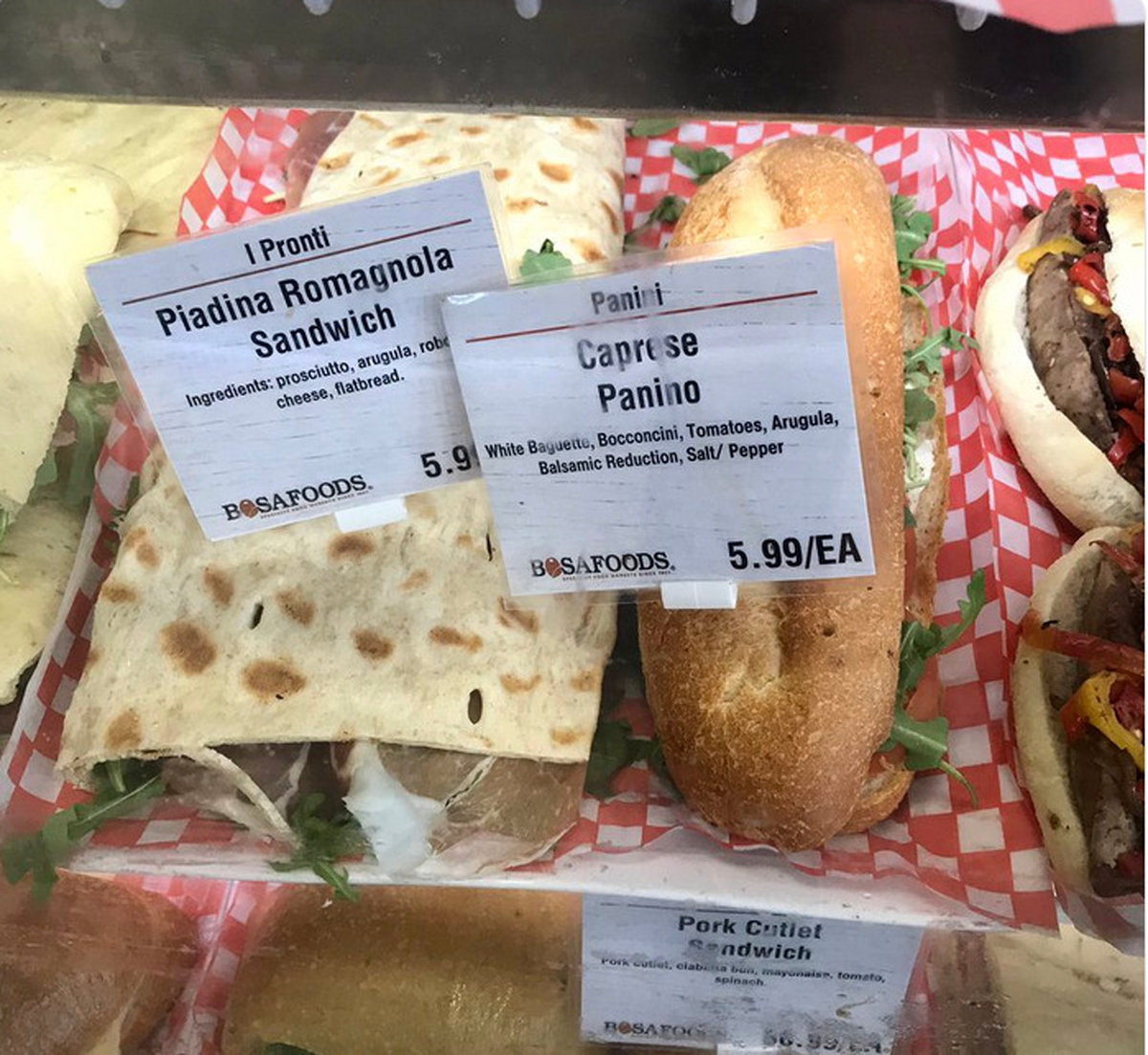 فروش ساندویچ با تولید نان سنگک در ایتالیا با نام جدید (عکس)