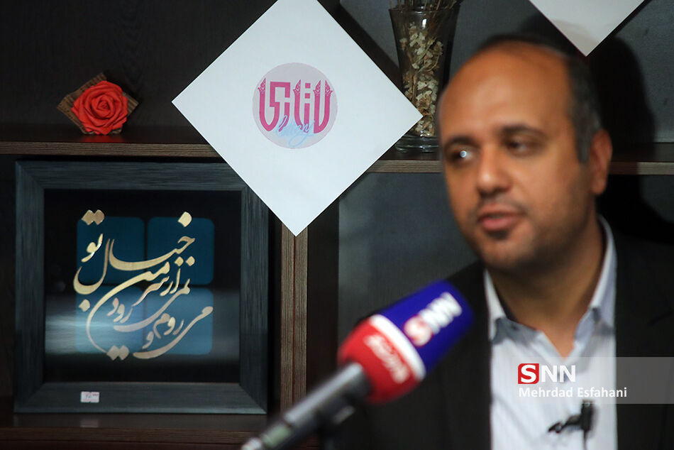 نشست نقد و بررسی فیلم لاتاری عکس: مهرداد اصفهانی/ خبرگزاری دانشجو 