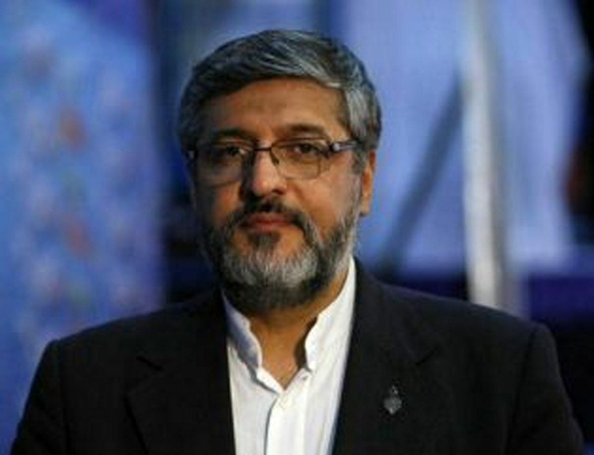 پولادگر: فدراسیون درباره کی‌روش تصمیم می‌گیرد