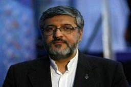 پولادگر: فدراسیون درباره کی‌روش تصمیم می‌گیرد