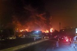 اصابت راکت به انبار سوخت منطقه‌ شهران در غرب تهران