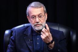 گفت و گوی علی لاریجانی با شبکه‌ی پی بی اس آمریکا + توئیت انگلیسی