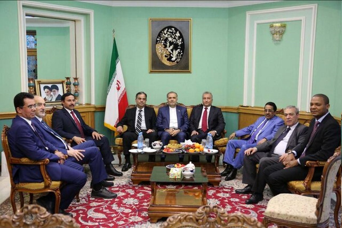 حضور سفرای کشورهای قطر، عربستان، سوریه، فلسطین، عراق و عمان در سفارت ایران در روسیه