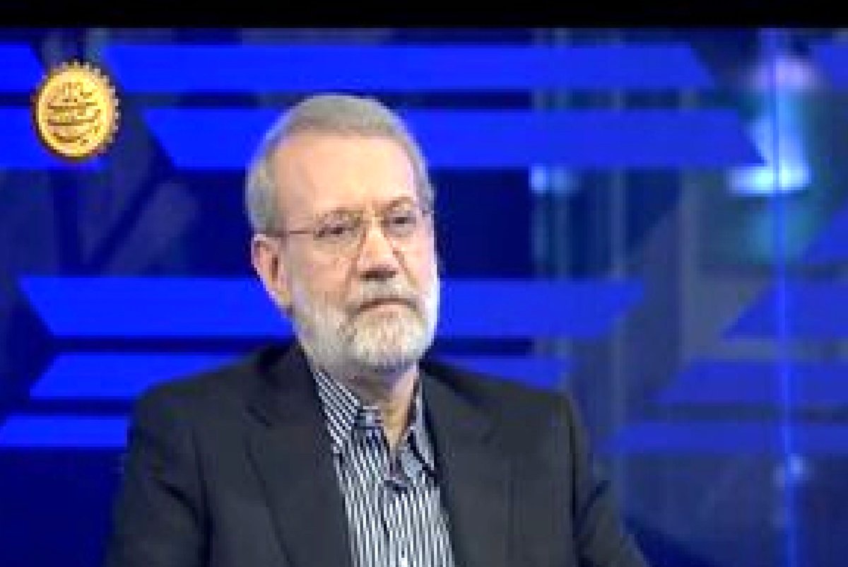 لاریجانی: به من زنگ زدند که ۱۲ ساعت فرصت داری تا از کشور خارج شوی 