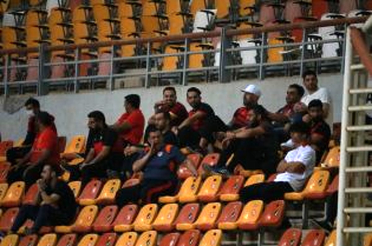 محرومیت چهار بوقچی فولاد از حضور در استادیوم!