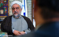 امیری‌فر: احمدی‌نژاد فکر می‌کند رئیسی زمین می‌خورد و نظام به او رجوع می‌‌کند