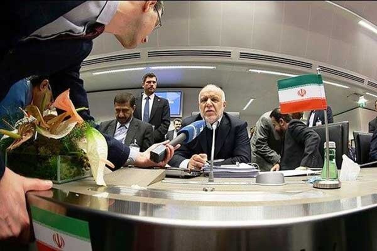زنگنه: دلم میخواست کشوری داشته باشیم که دیگران حسرت ما را بخورند