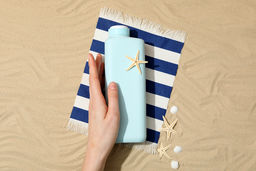 چرا نیاز است در فصل پاییز هم از کرم ضدآفتاب استفاده شود؟